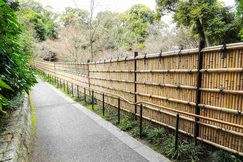 Benefits of Wood Fences for Residential Properties