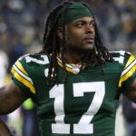 davante adams takes a swipe at the bears.